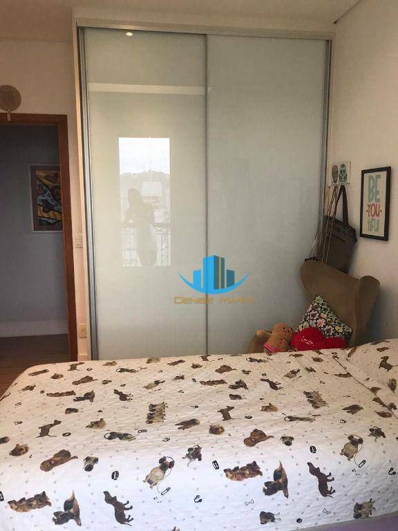 Apartamento à venda com 3 quartos, 204m² - Foto 29