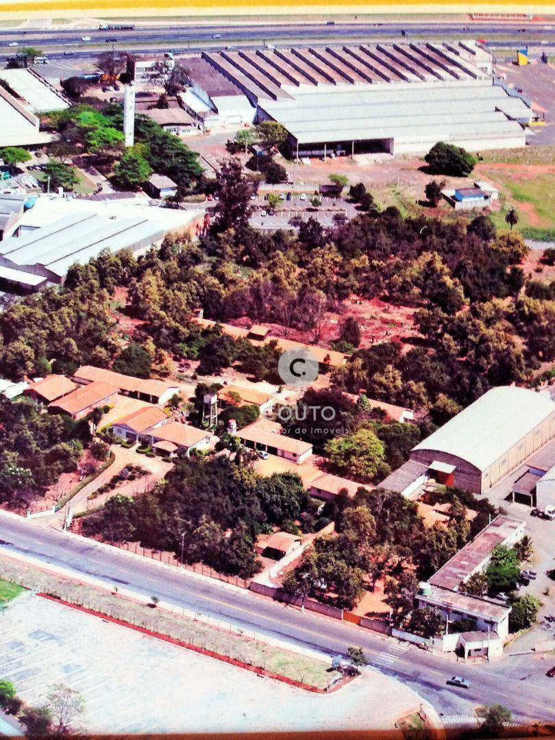 Chácara à venda com 3 quartos, 2000m² - Foto 1