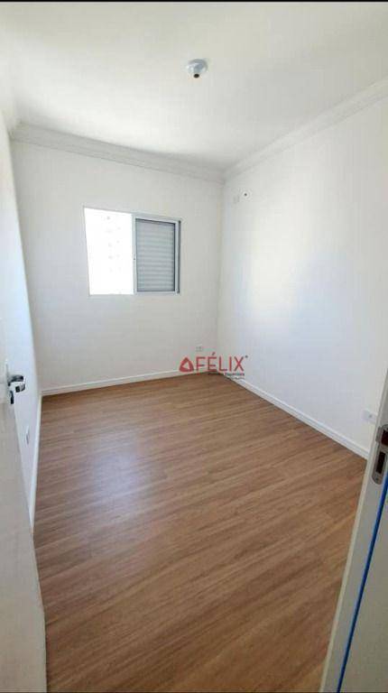 Apartamento à venda com 2 quartos, 56m² - Foto 12