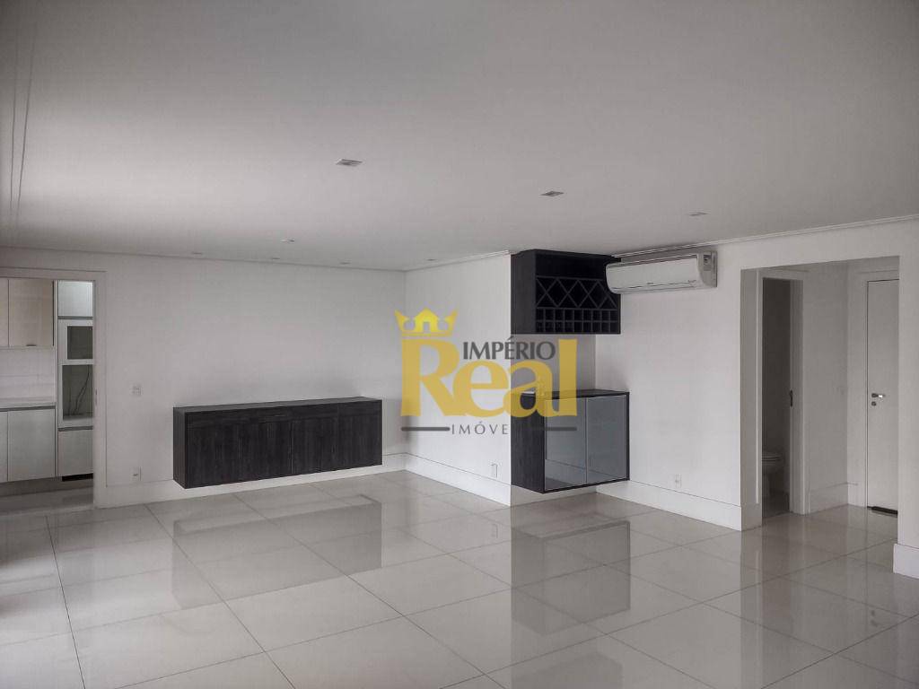 Apartamento à venda com 3 quartos, 151m² - Foto 13