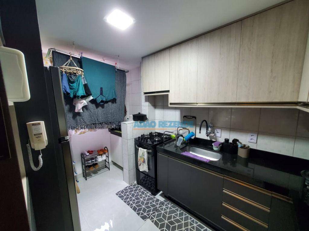 Apartamento à venda com 2 quartos, 48m² - Foto 12