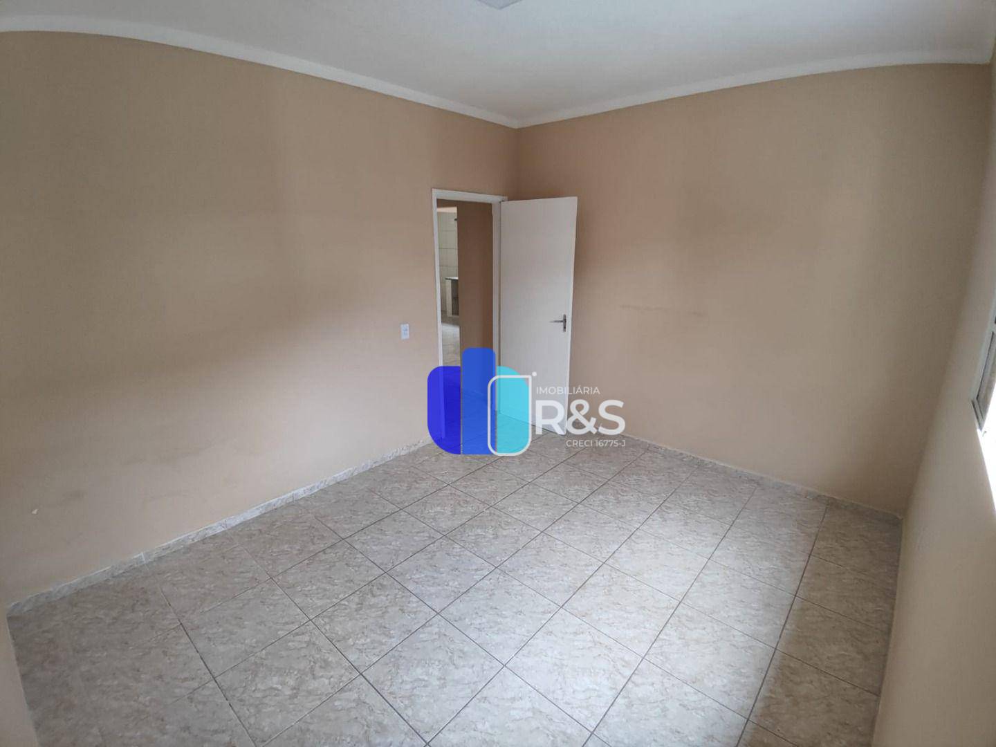 Casa para alugar com 3 quartos, 195m² - Foto 9