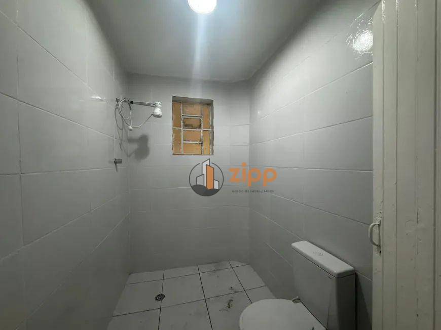 Casa para alugar com 2 quartos, 90m² - Foto 14