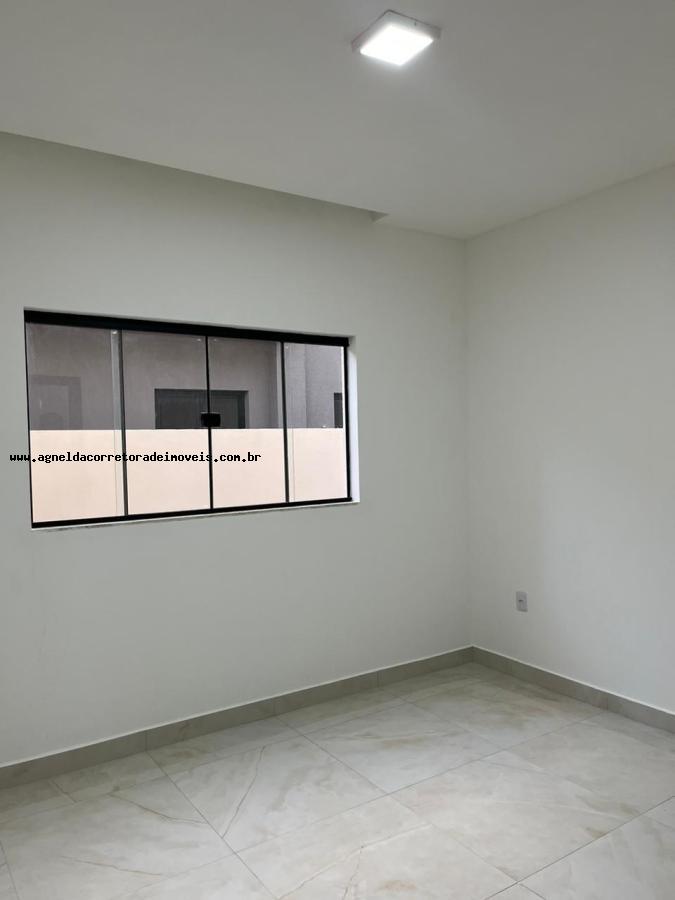 Casa de Condomínio à venda com 3 quartos, 220m² - Foto 6