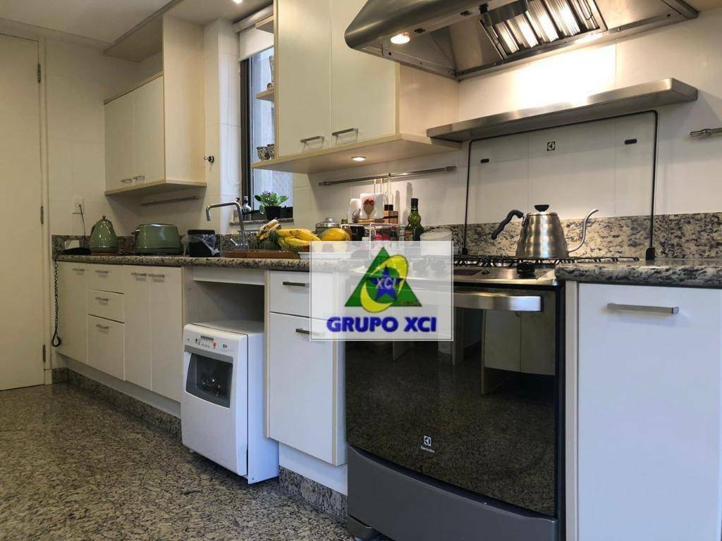 Apartamento à venda com 4 quartos, 670m² - Foto 29