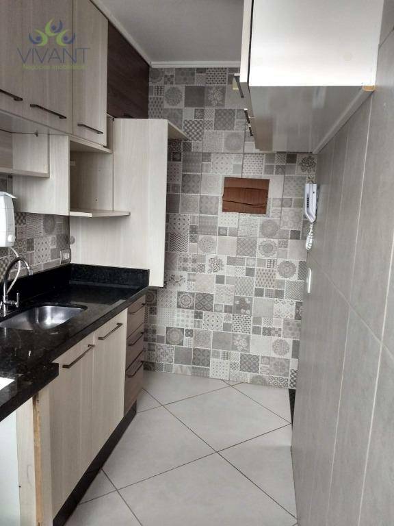 Apartamento à venda com 2 quartos, 45m² - Foto 4