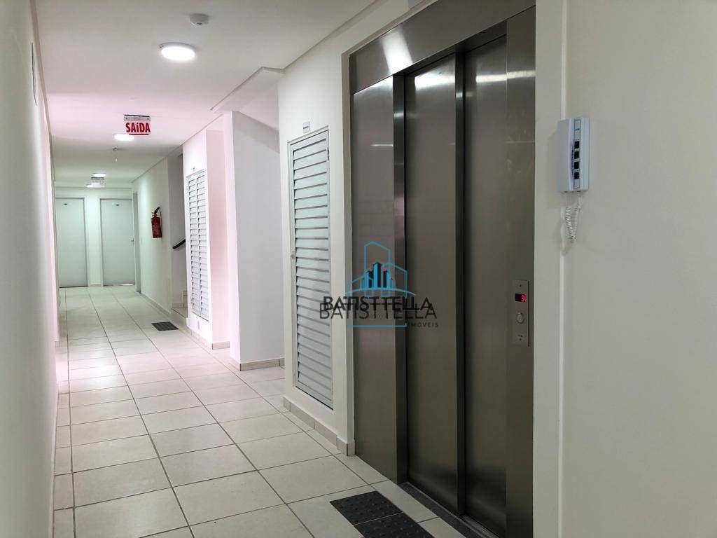 Apartamento à venda com 2 quartos, 58m² - Foto 27