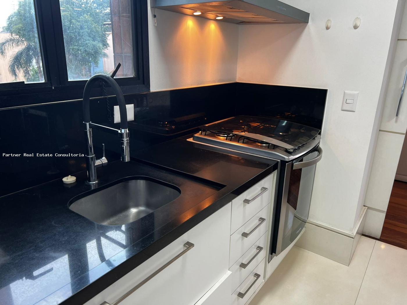 Apartamento à venda com 2 quartos, 140m² - Foto 5