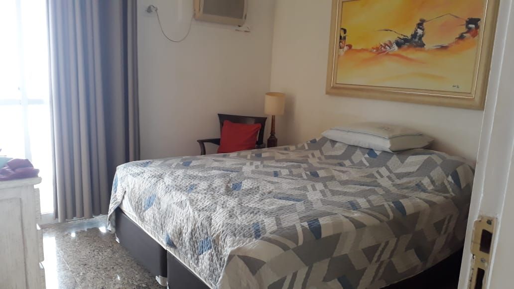 Apartamento à venda com 3 quartos, 182m² - Foto 23