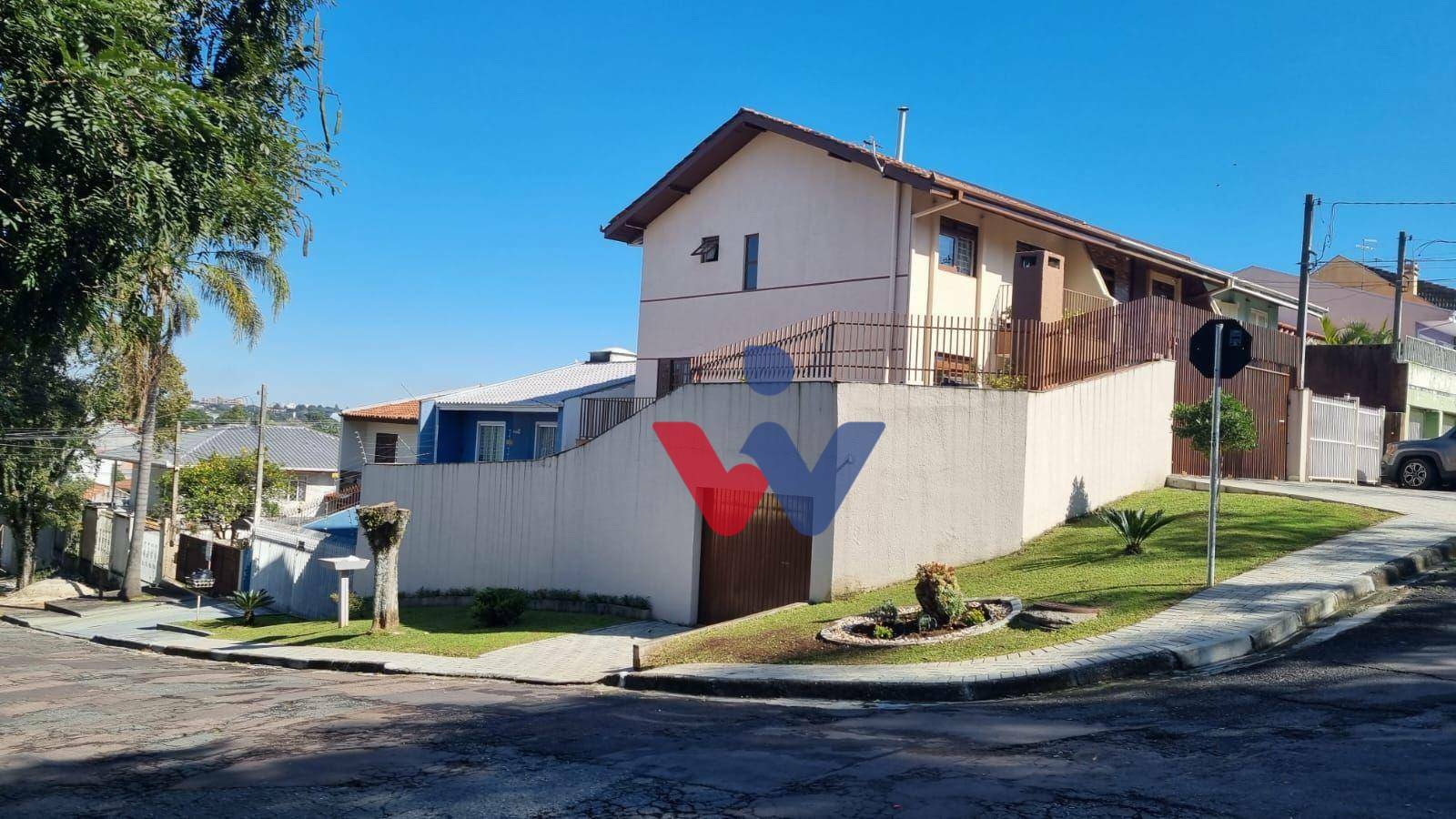 Sobrado à venda com 4 quartos, 100m² - Foto 2