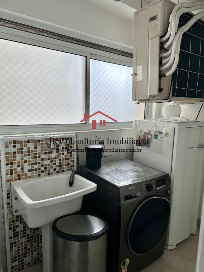 Apartamento à venda com 3 quartos, 123m² - Foto 13