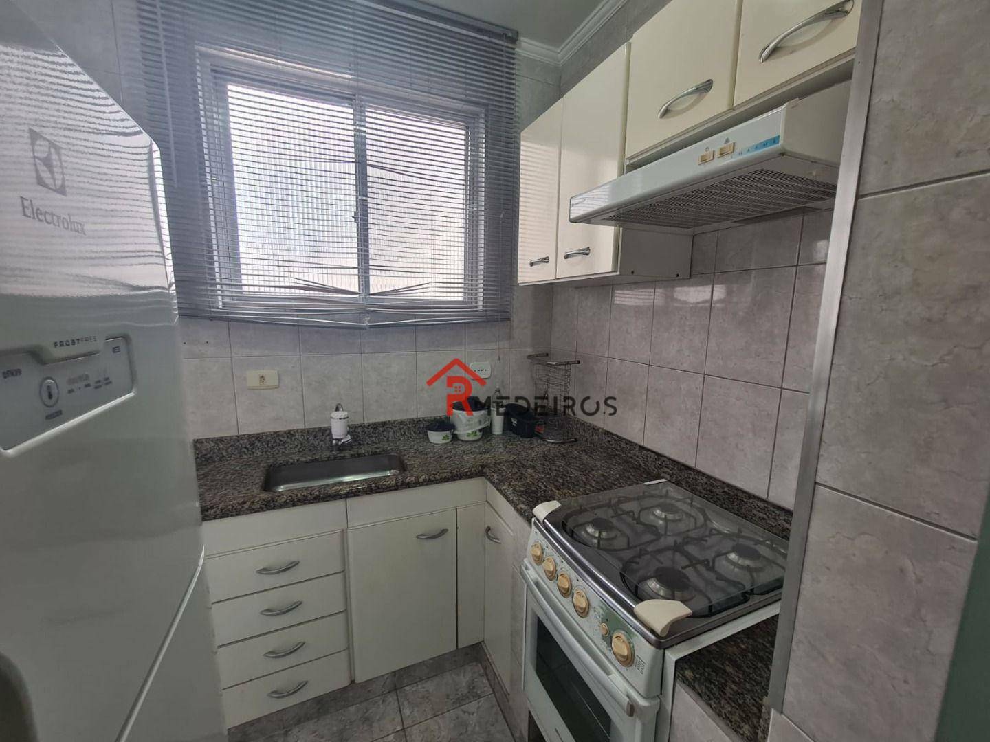 Apartamento à venda com 2 quartos, 66m² - Foto 7