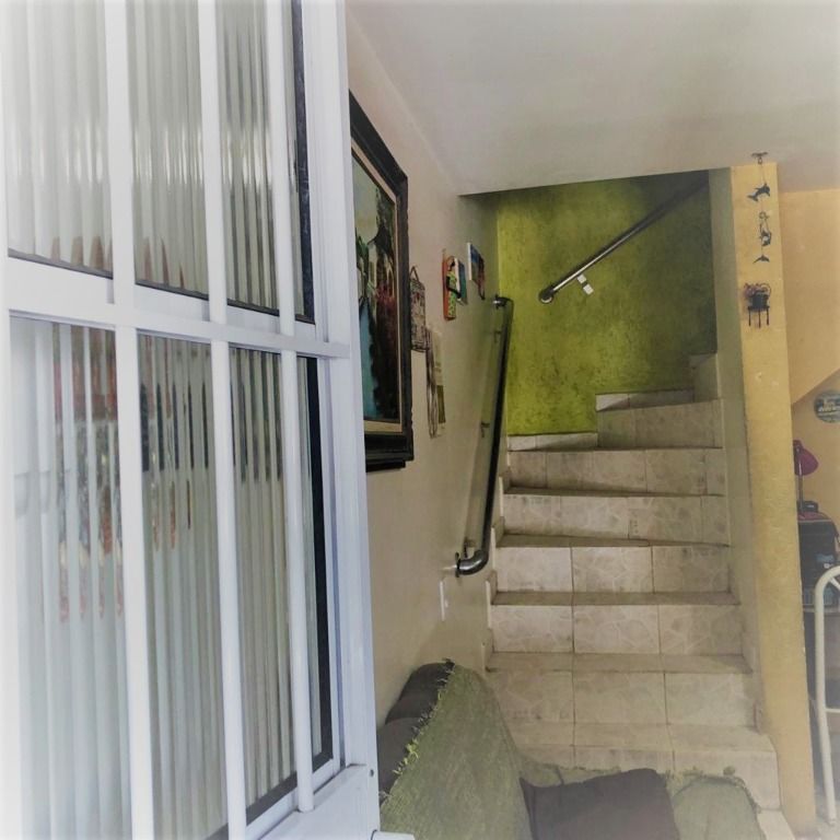 Sobrado à venda com 2 quartos, 75m² - Foto 14