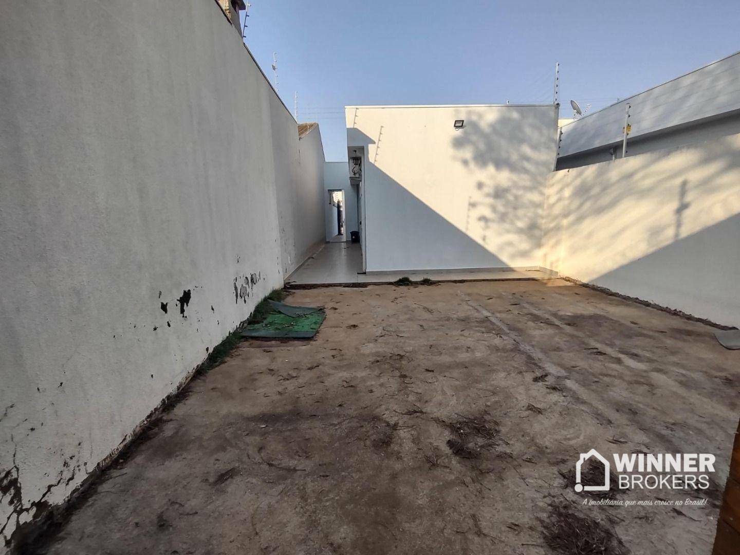 Casa à venda com 2 quartos, 70m² - Foto 17