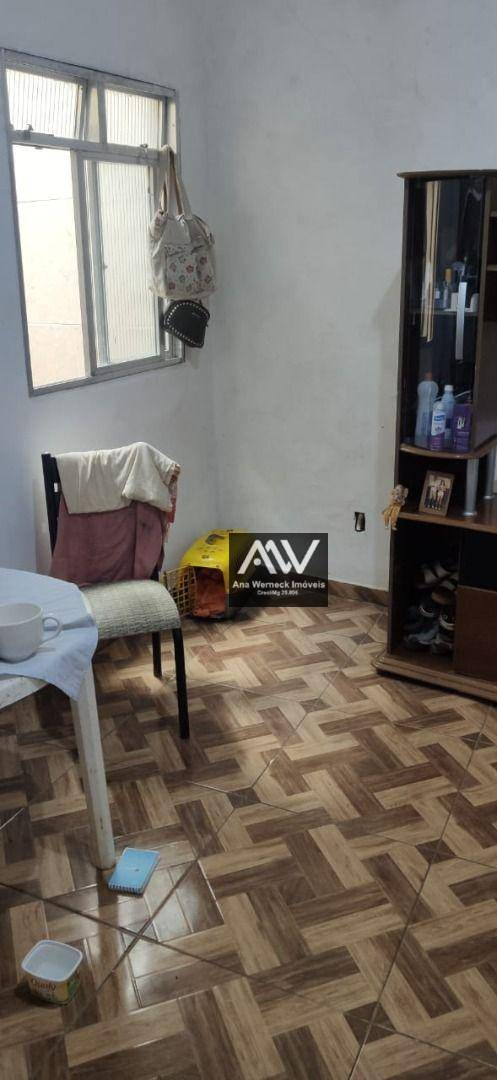 Casa à venda com 4 quartos, 360m² - Foto 17