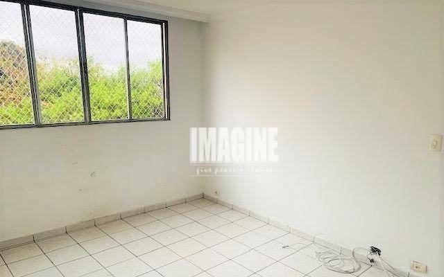 Apartamento à venda com 1 quarto, 43m² - Foto 2