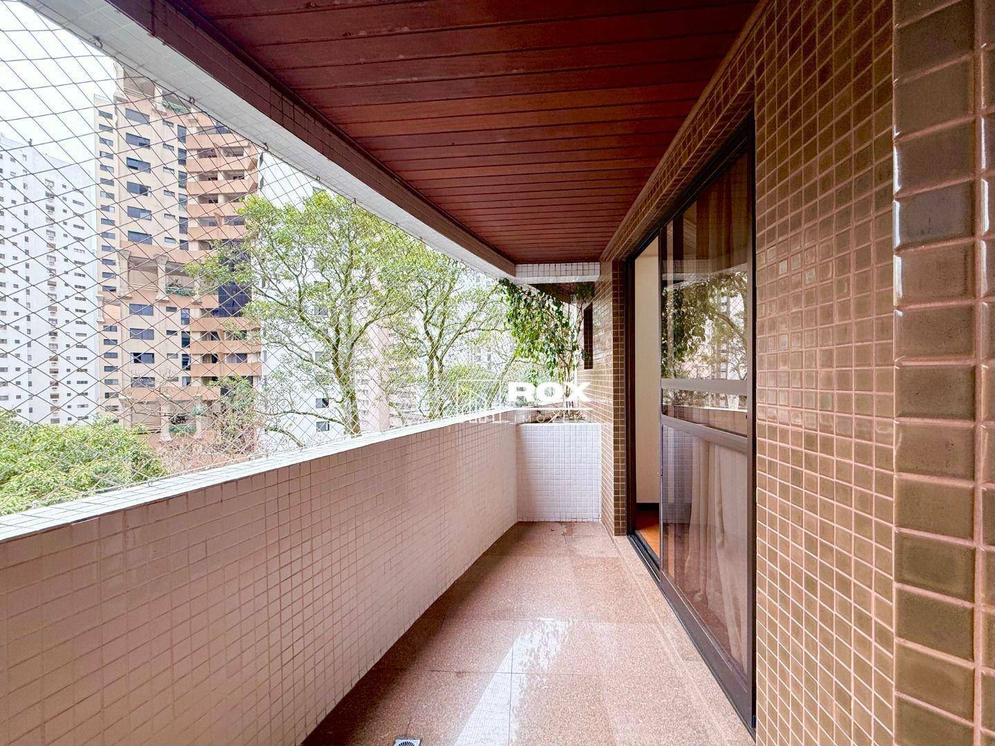 Apartamento para alugar com 3 quartos, 178m² - Foto 6