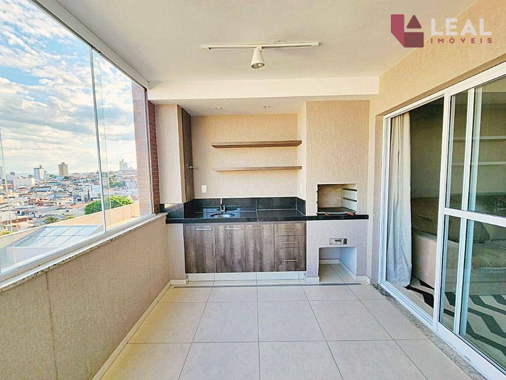 Apartamento à venda com 3 quartos, 98m² - Foto 4