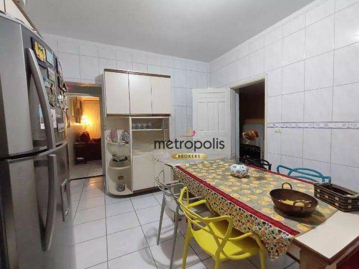 Sobrado à venda com 2 quartos, 166m² - Foto 3