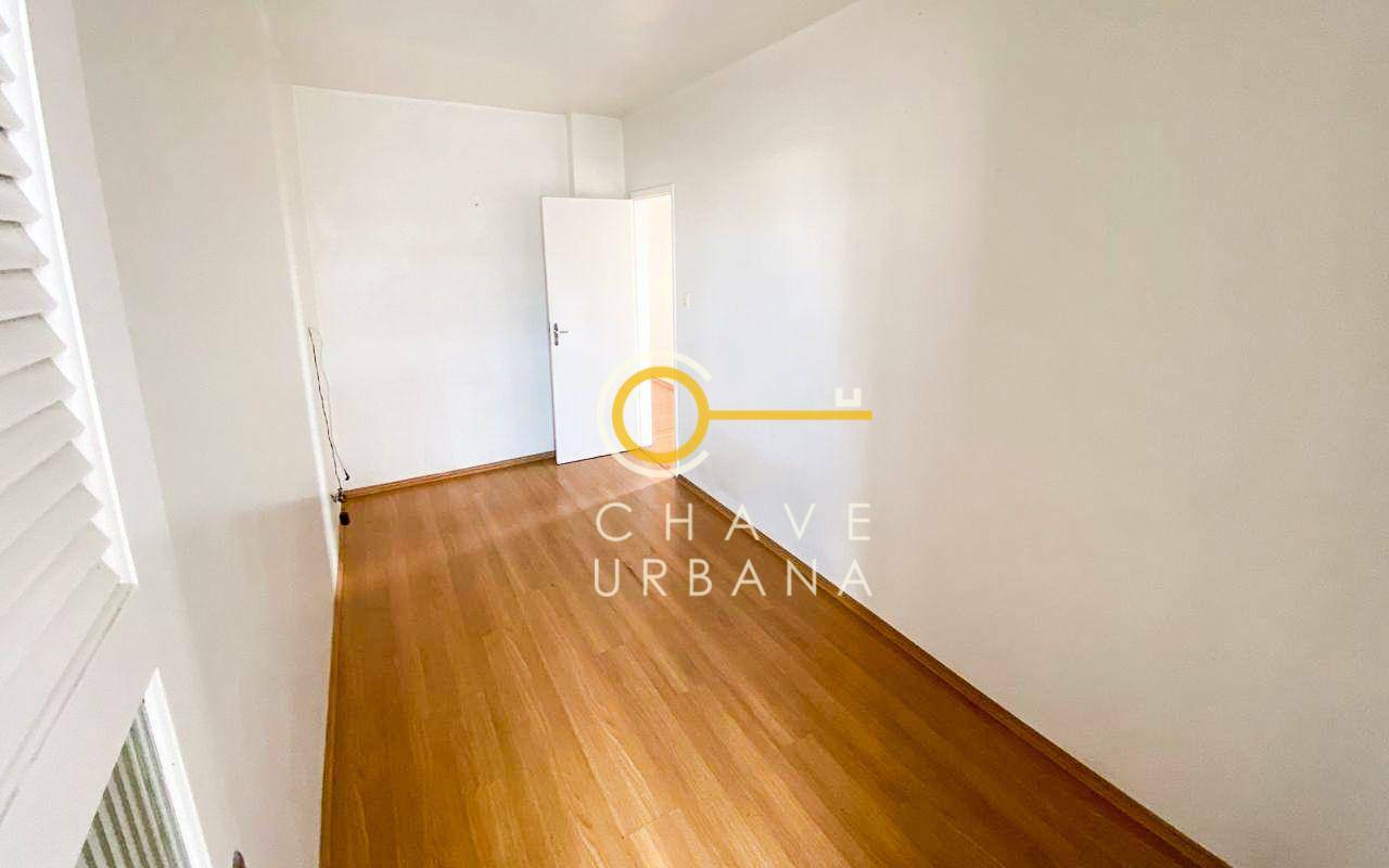 Apartamento à venda com 3 quartos, 107m² - Foto 12