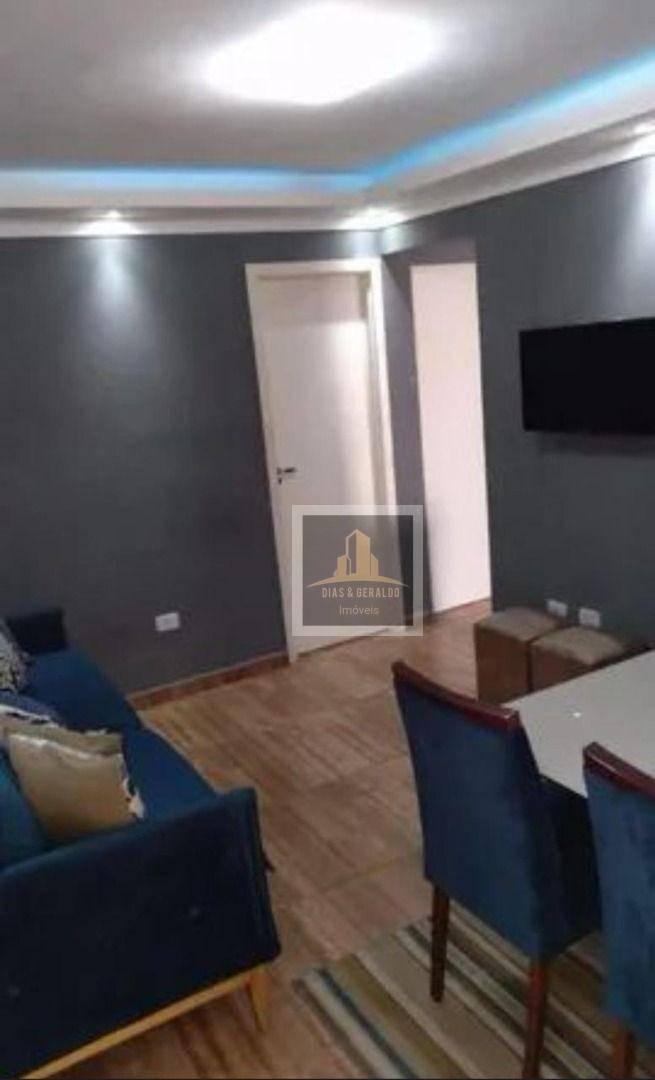 Apartamento à venda com 2 quartos, 43m² - Foto 2