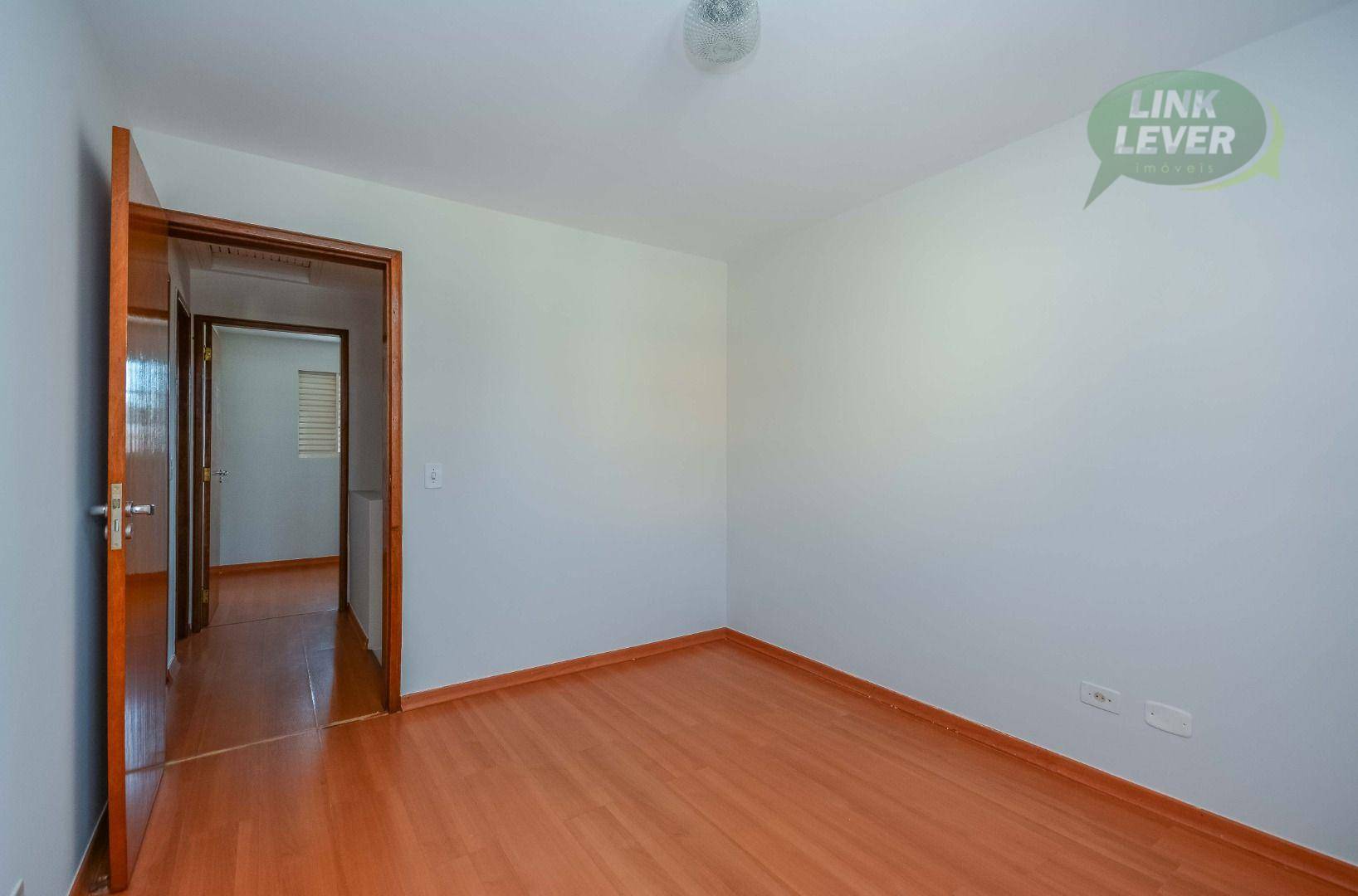 Casa para alugar com 3 quartos, 113m² - Foto 35