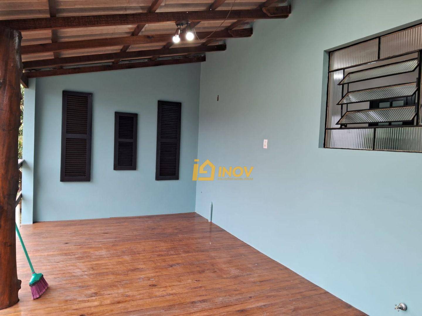 Casa à venda com 3 quartos, 190m² - Foto 12