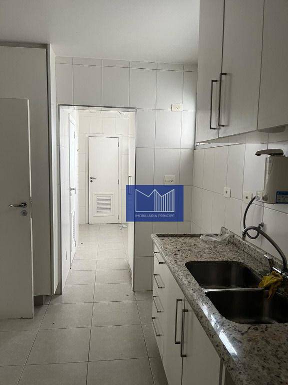 Apartamento para alugar com 3 quartos, 140m² - Foto 9