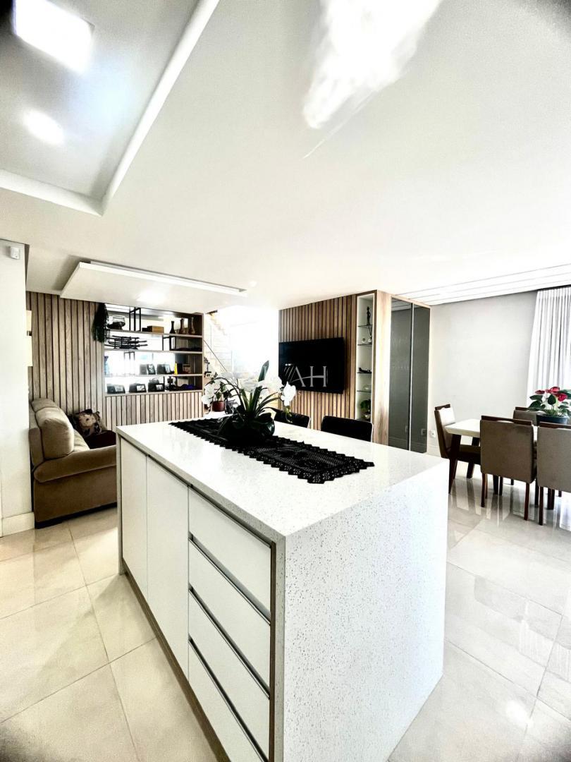 Casa à venda com 3 quartos, 294m² - Foto 19