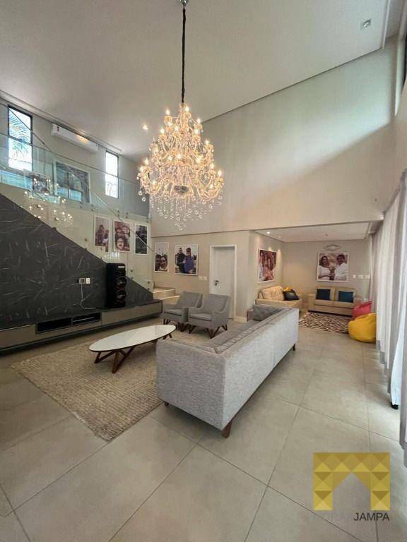 Casa de Condomínio à venda com 3 quartos, 472m² - Foto 2