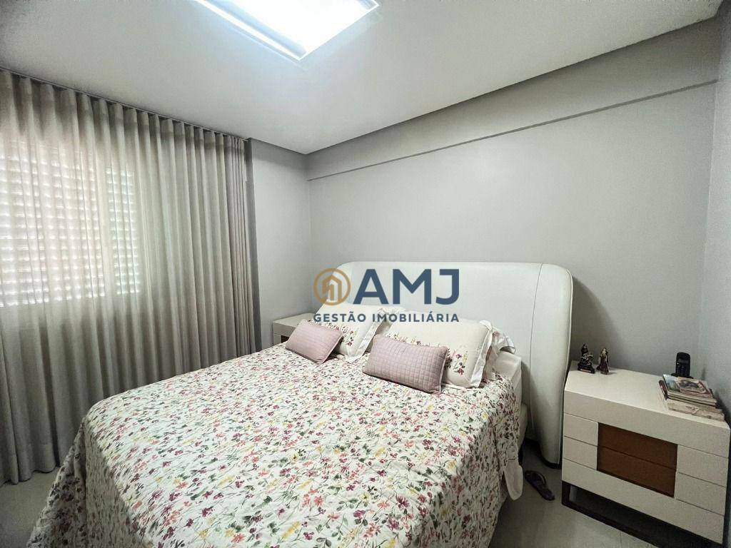 Apartamento à venda com 3 quartos, 140m² - Foto 24