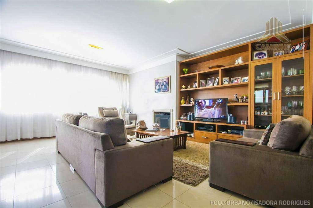 Apartamento à venda com 3 quartos, 153m² - Foto 13