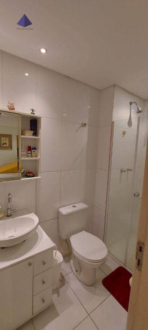 Apartamento à venda com 2 quartos, 62m² - Foto 18