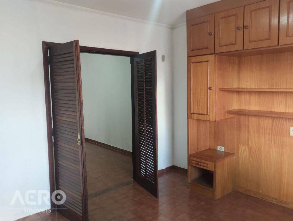 Casa à venda e aluguel com 2 quartos, 82m² - Foto 21