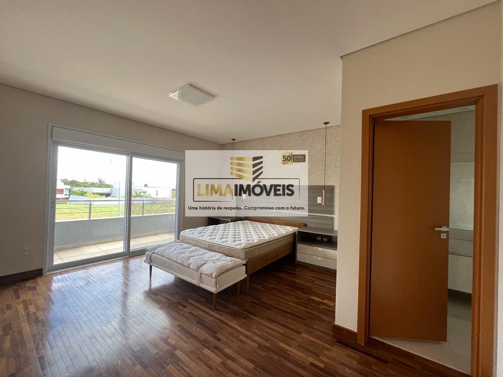 Casa de Condomínio para alugar com 4 quartos, 318m² - Foto 15