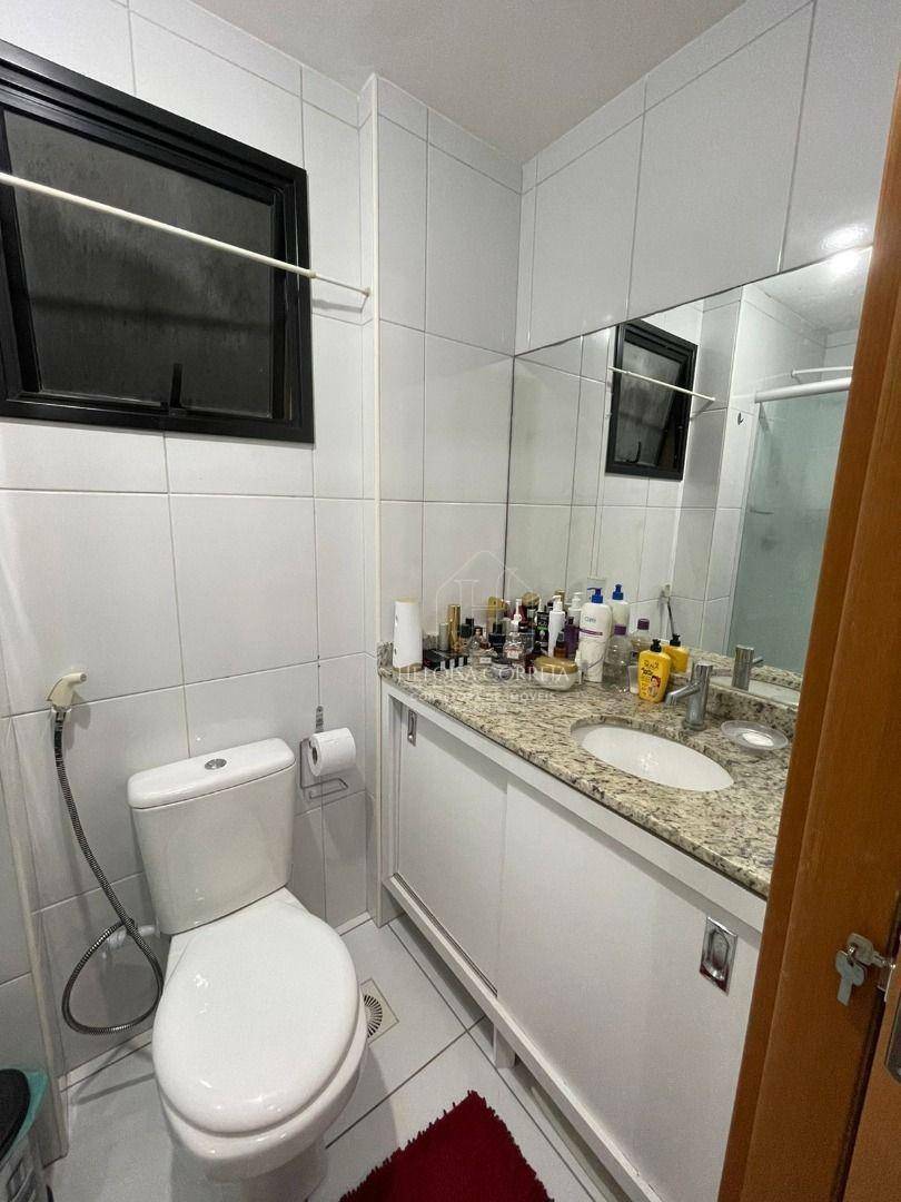 Apartamento à venda com 3 quartos, 70m² - Foto 31