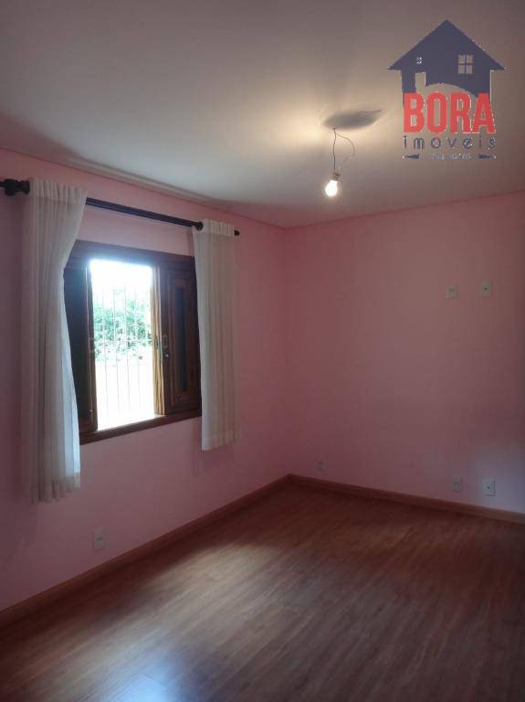 Casa à venda com 3 quartos, 300m² - Foto 10