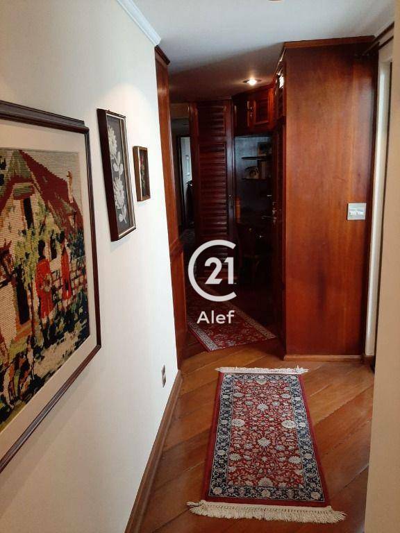 Apartamento à venda com 4 quartos, 186m² - Foto 49