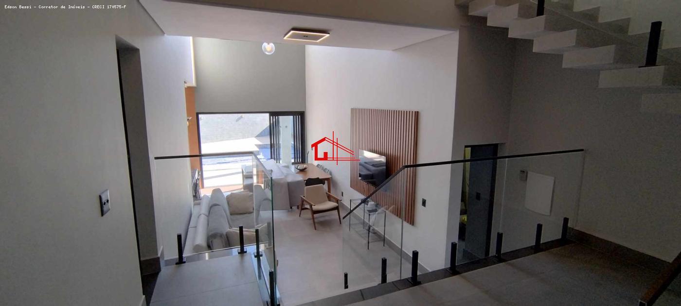 Casa de Condomínio à venda com 4 quartos, 310m² - Foto 10