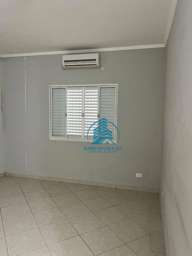 Casa à venda com 3 quartos, 100m² - Foto 10