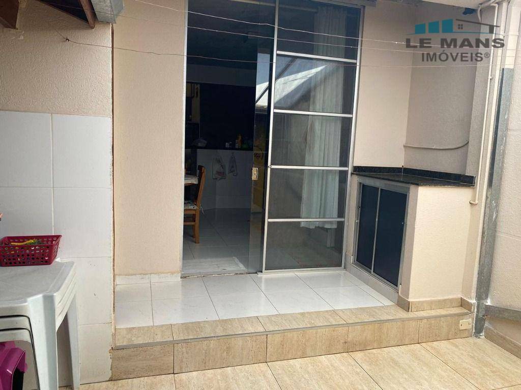 Casa à venda com 3 quartos, 122m² - Foto 22