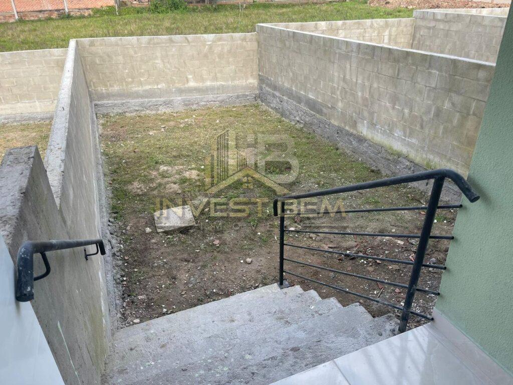 Casa à venda com 2 quartos, 50m² - Foto 8