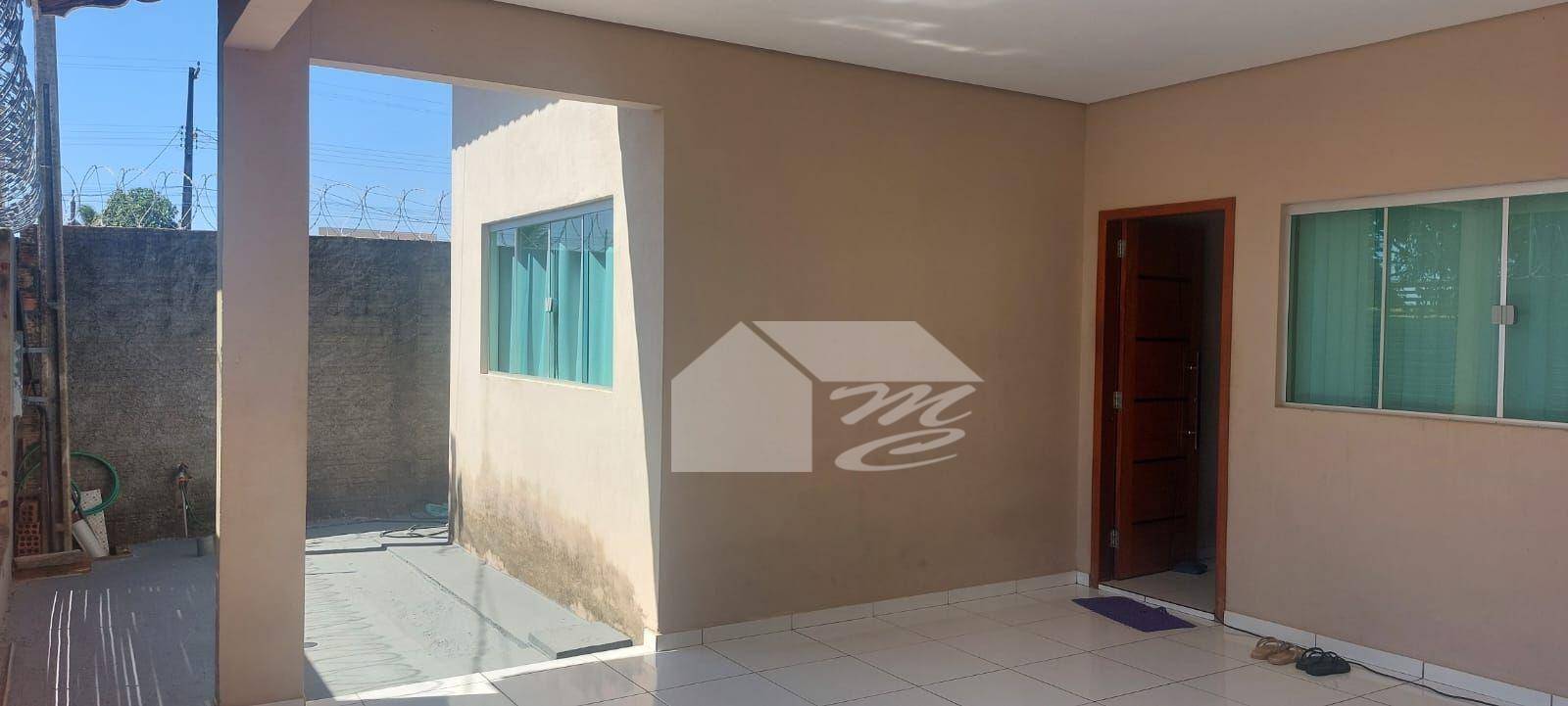 Casa à venda com 2 quartos, 84m² - Foto 2