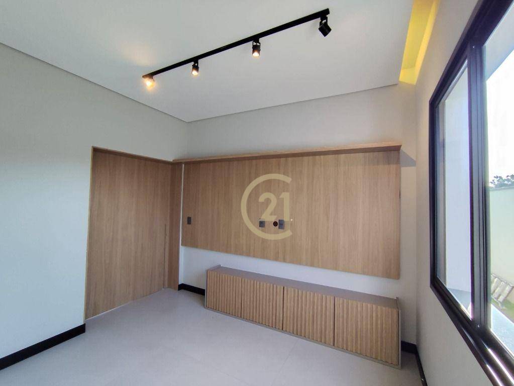 Casa de Condomínio à venda com 4 quartos, 300m² - Foto 8