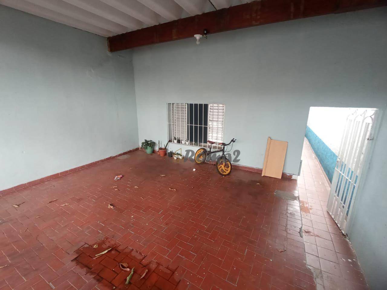 Casa para alugar com 2 quartos, 1M2 - Foto 2