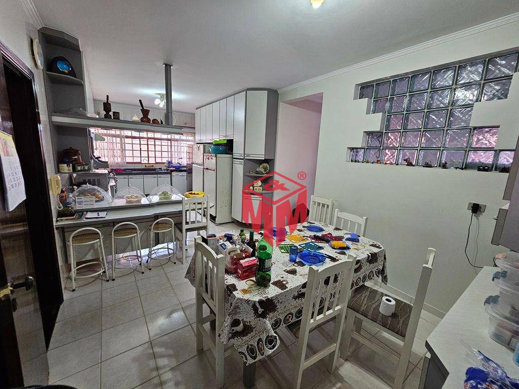 Sobrado à venda com 4 quartos, 362m² - Foto 34