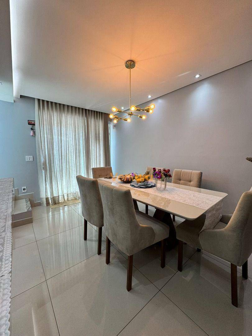 Casa, 4 quartos, 220 m² - Foto 25