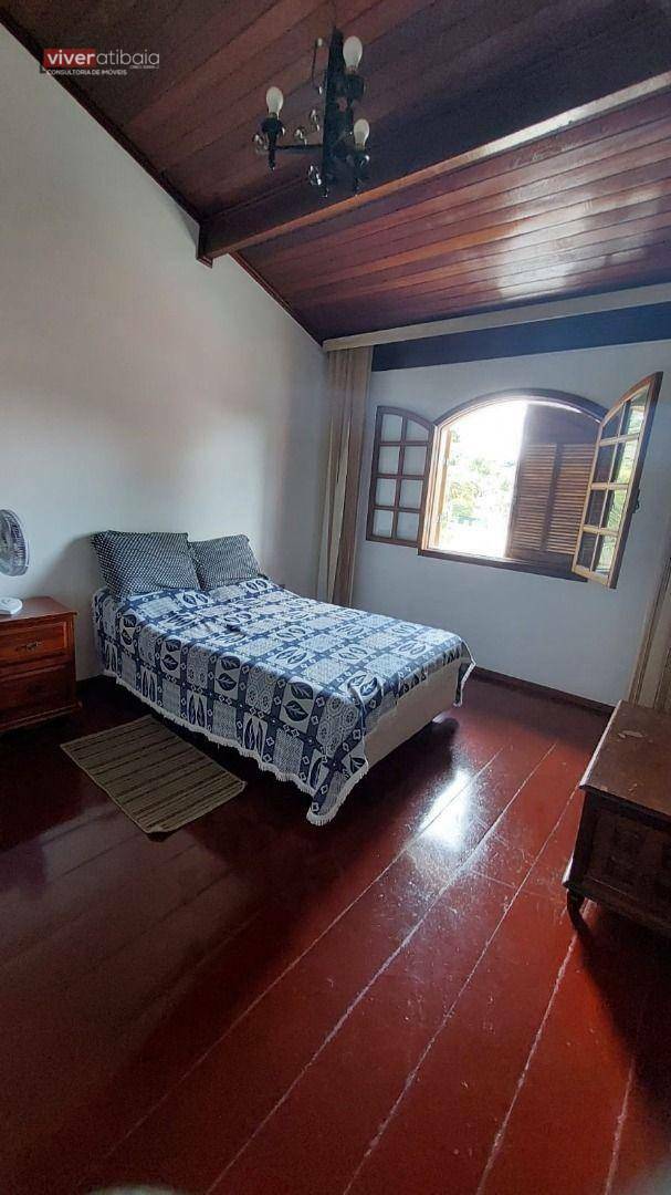 Casa à venda com 4 quartos, 248m² - Foto 4