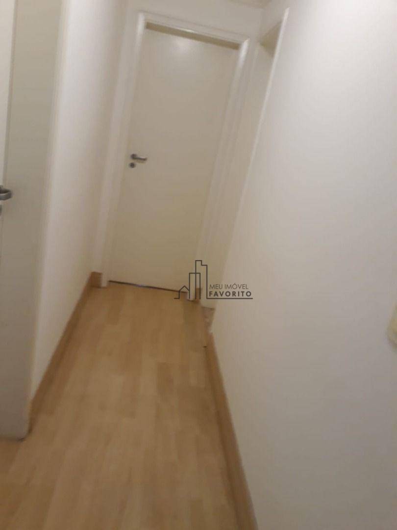 Apartamento para alugar com 3 quartos, 180m² - Foto 8