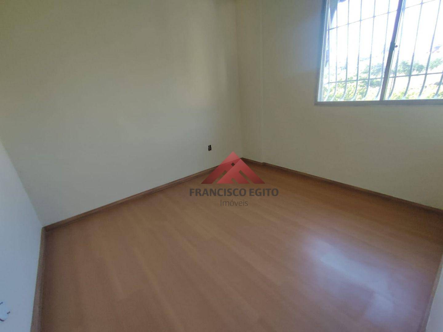 Apartamento à venda com 2 quartos, 78m² - Foto 9